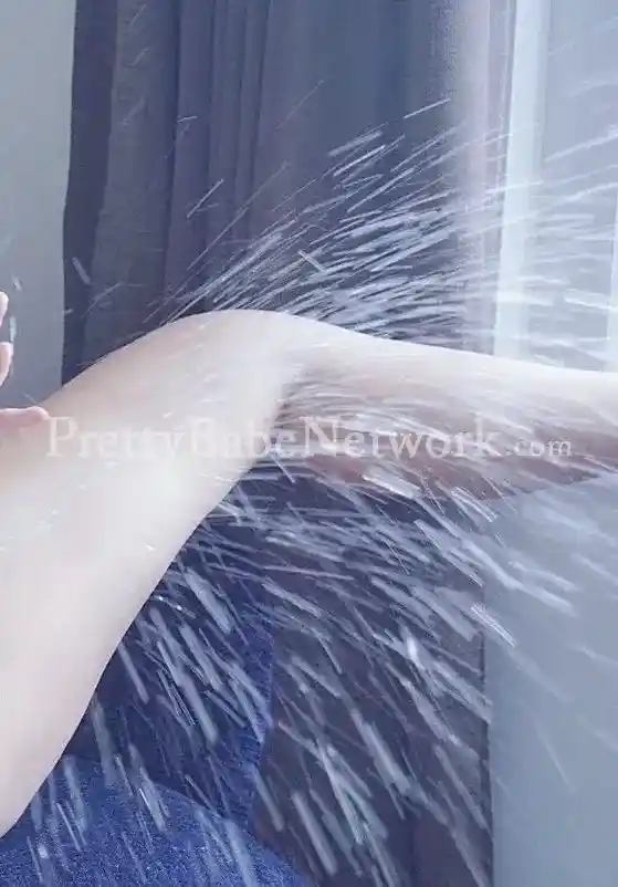 Reem Cubby Thai Lady, Who Squirts a Lot